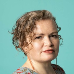 Tina Makereti (Te Ä€tiawa, NgÄti TÅ«wharetoa, NgÄti Rangatahi-Matakore, PÄkehÄ) 