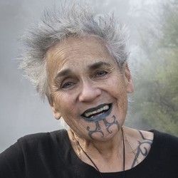 NgÄhuia Te AwekÅtuku (Te Arawa, TÅ«hoe, NgÄpuhi, Waikato) 